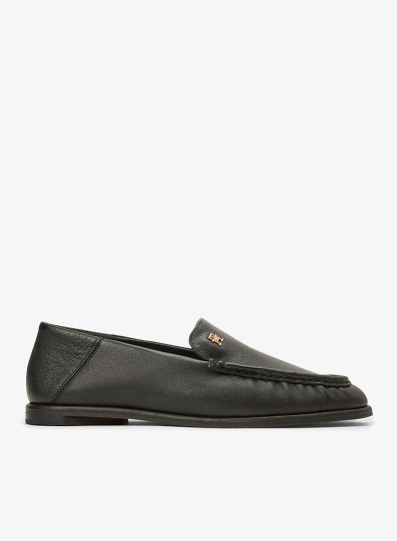 TOMMY HILFIGER Leather Ruched Toe Loafers - Image 1